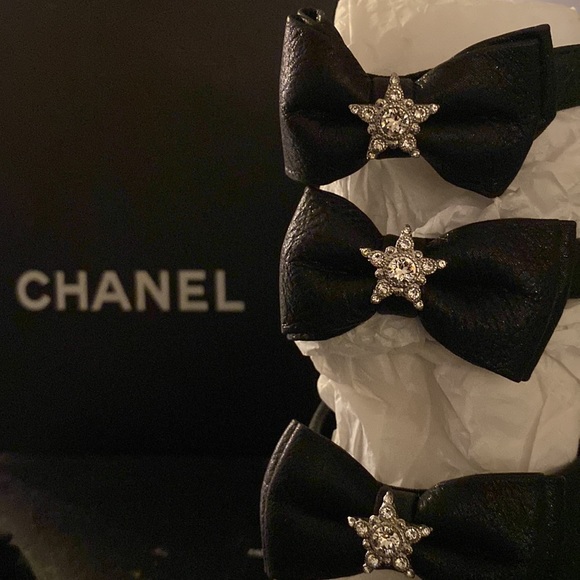 CHANEL 💯%Auth&NIB MetierDeArts RUNWAY high heel shoe booties w/ crystals & bows - Picture 7 of 15